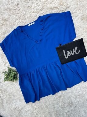 Staccato V-Neck Ruffle Peplum Top 💗 Blue
